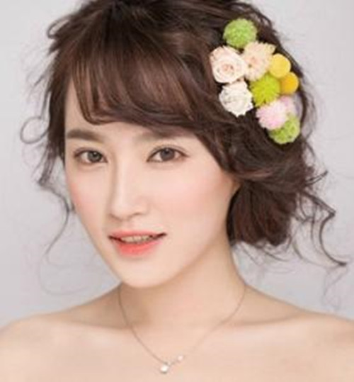 舞台演出盘发发型女_商业演出盘发_演出发型盘发