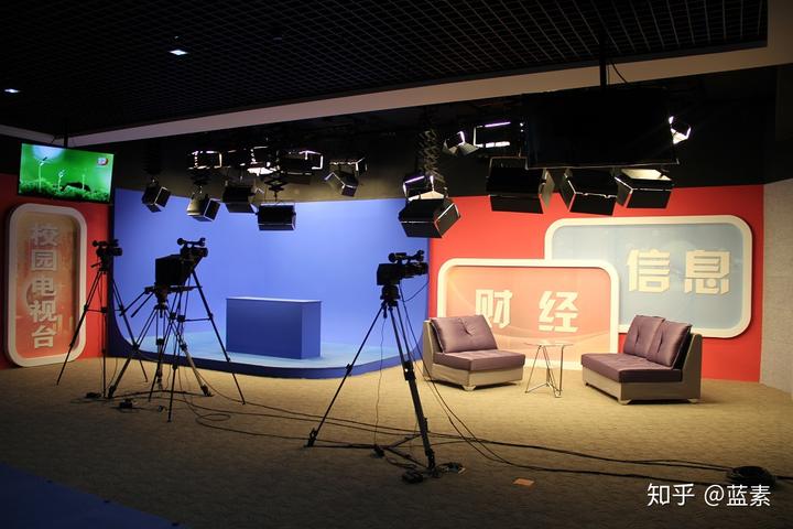 晚会舞台搭建注意事项_学校晚会舞台设计_学校晚会舞台搭建