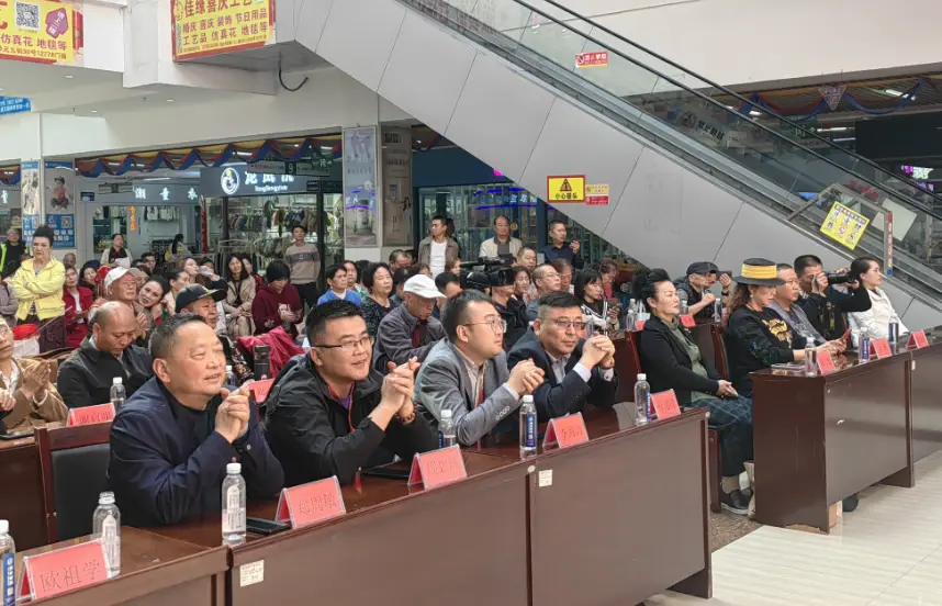 遵义演出表演_贵州遵义商业活动演出_贵州遵义演出商业活动中心地址