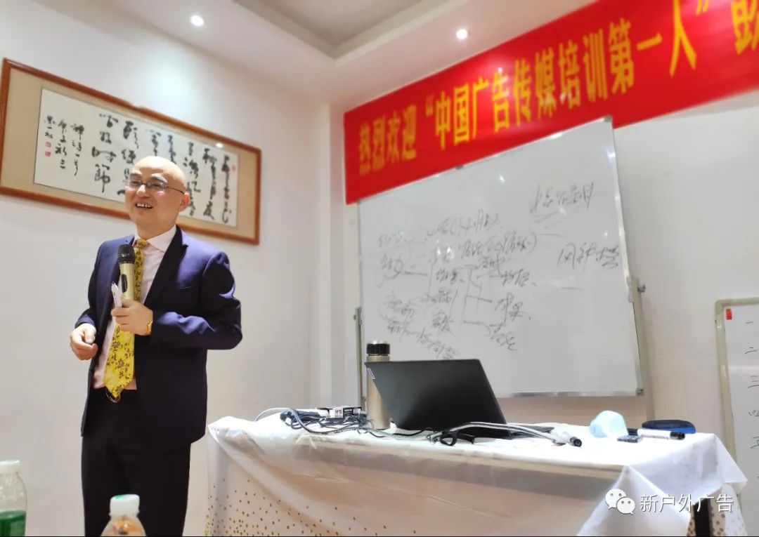 时间 广告创意_创意时间广告传媒_广告时间图片