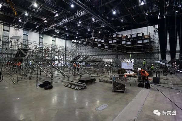 舞台设计及搭建_搭建舞台设计灯光公司投资额度_搭建舞台设计方案