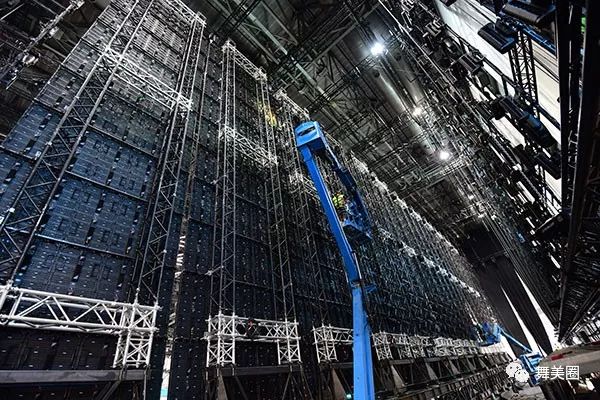搭建舞台设计灯光公司投资额度_舞台设计及搭建_搭建舞台设计方案