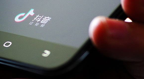 如何录制音乐后期视频_视频录制后期音乐怎么制作_录制视频的音乐