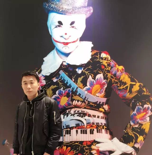 创意文案广告语_广告创意大师文案_文案创意大师广告图片