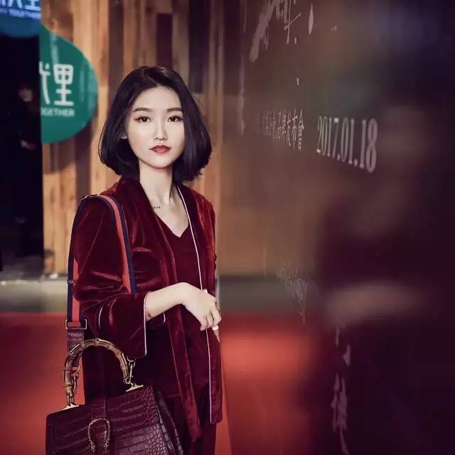 广告创意大师文案_创意文案广告语_文案创意大师广告图片
