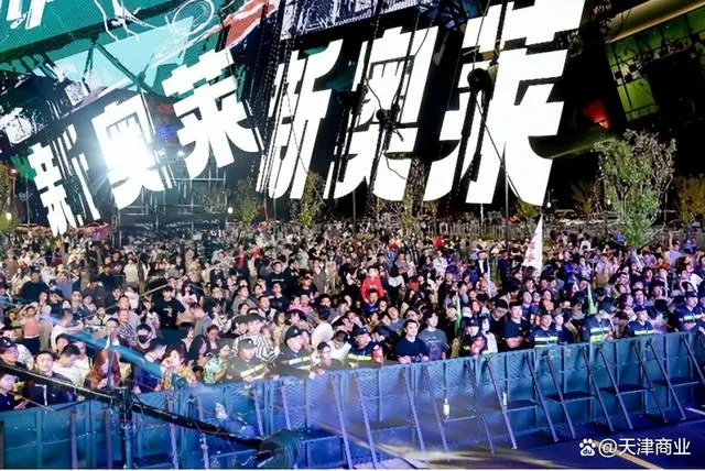 奥特莱斯商业演出_商场奥特莱斯_奥特莱斯商业体