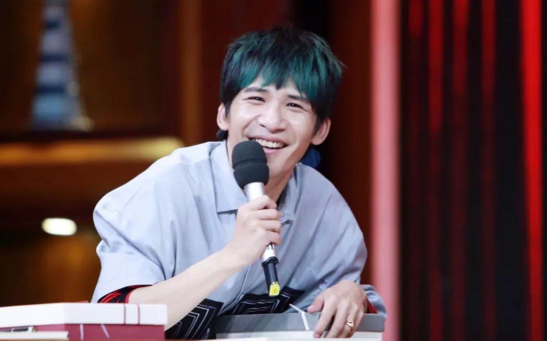 大张伟商业演出是真的吗_大张伟公司艺人_大张伟经济公司