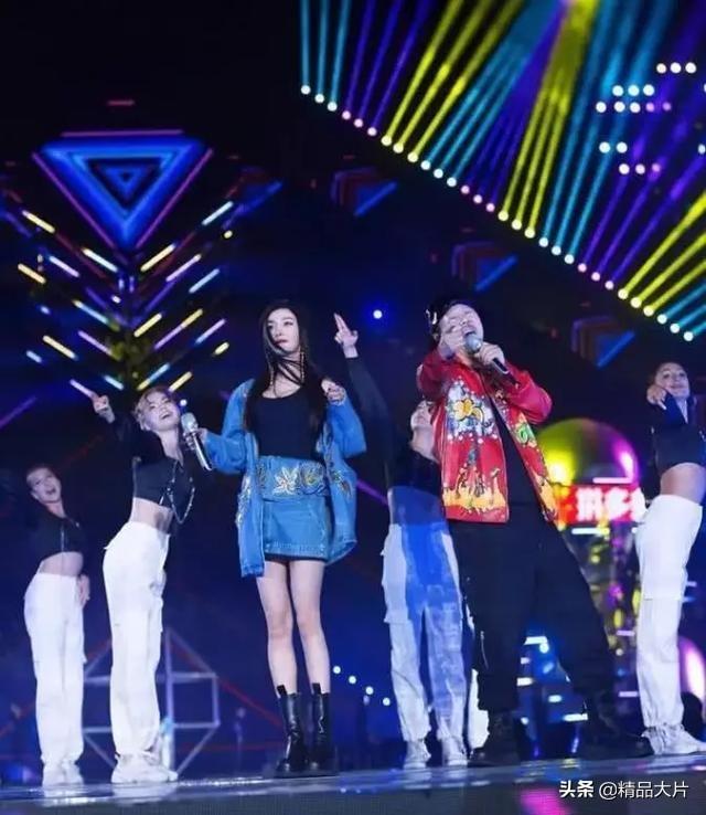 大张伟商业演出是真的吗_大张伟公司艺人_大张伟投资