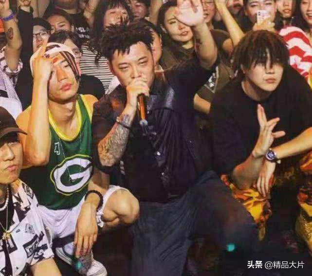 大张伟商业演出是真的吗_大张伟公司艺人_大张伟投资