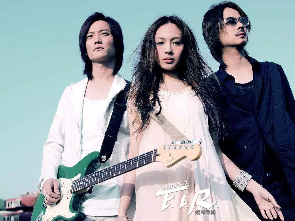 大张伟公司艺人_大张伟商业演出是真的吗_大张伟商演价格
