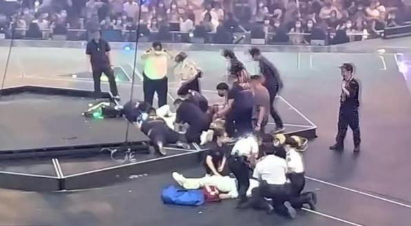 体育场如何搭建演唱会舞台_体育场舞台搭建_大型演唱会舞台搭建
