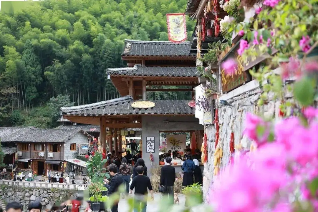 温州平阳跳舞视频_温州平阳舞台搭建_温州舞台灯光搭建