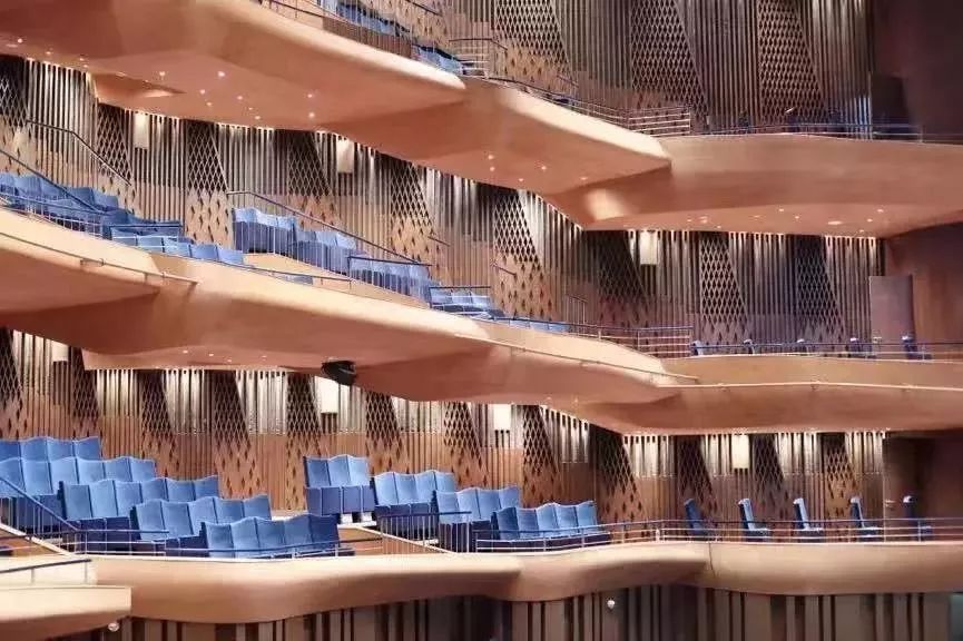 上海舞台灯光工程公司_上海舞台搭建灯光_搭建灯光上海舞台的软件